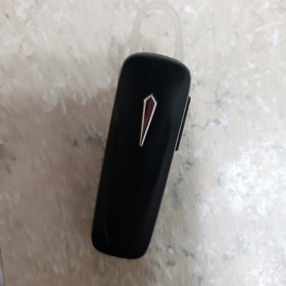 Bluetooth ear piece